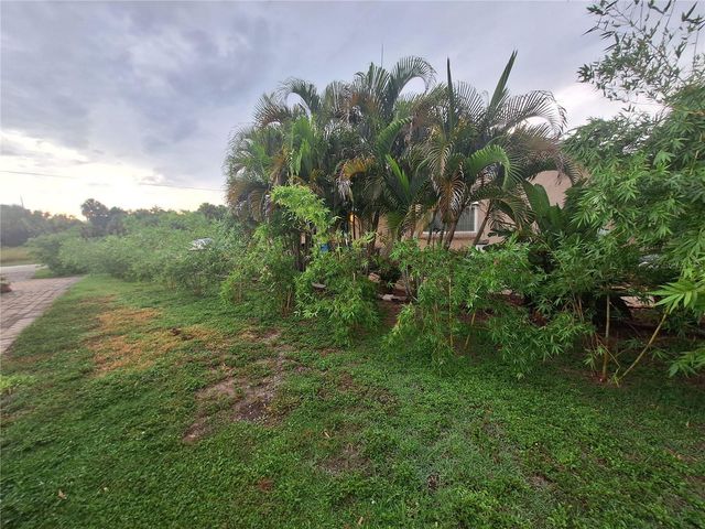 4050 YUCATAN CIRCLE, Port Charlotte, FL 33948