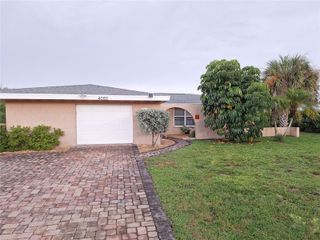 4050 YUCATAN CIRCLE, Port Charlotte, FL 33948