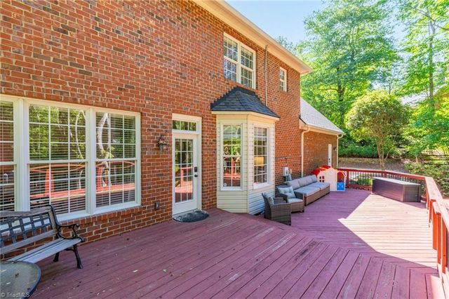 1819 Wild Fern Drive, Oak Ridge, NC 27310
