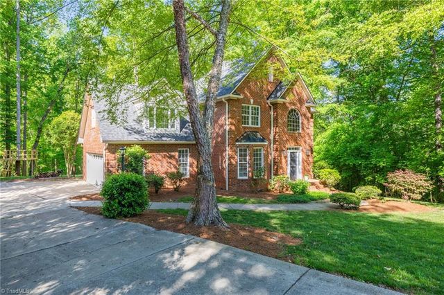 1819 Wild Fern Drive, Oak Ridge, NC 27310