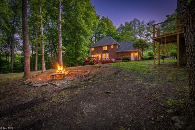 1819 Wild Fern Drive, Oak Ridge, NC 27310