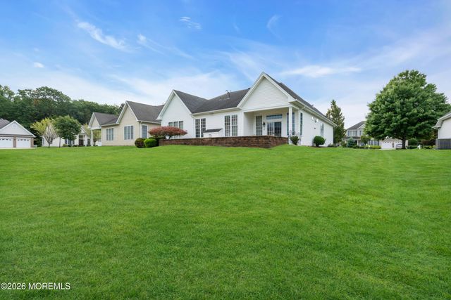4 Talister Court, Freehold, NJ 07728