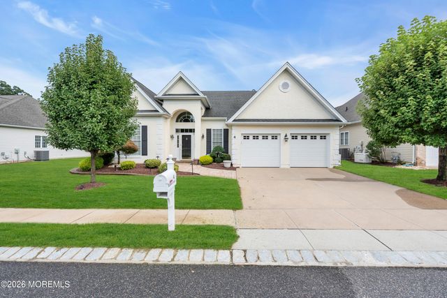 4 Talister Court, Freehold, NJ 07728