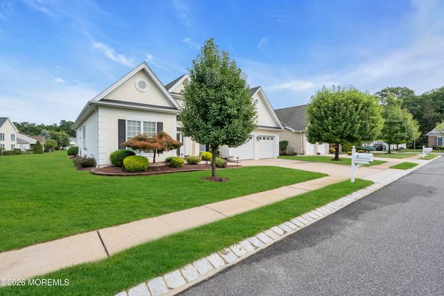4 Talister Court, Freehold, NJ 07728