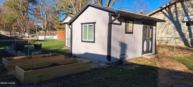 753 W Wickersham Drive, Webb City, MO 64870