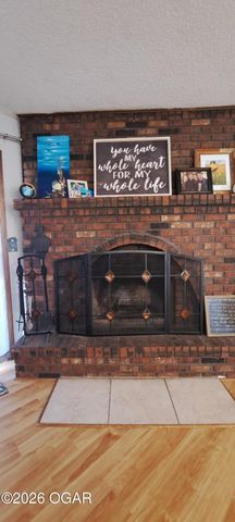 753 W Wickersham Drive, Webb City, MO 64870