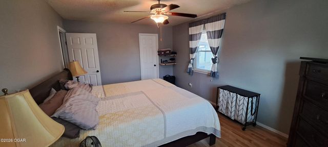 753 W Wickersham Drive, Webb City, MO 64870