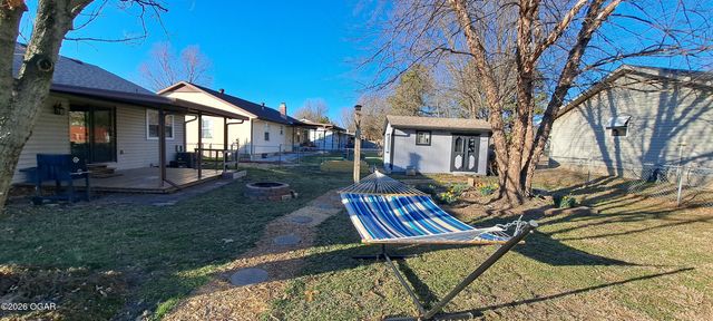 753 W Wickersham Drive, Webb City, MO 64870