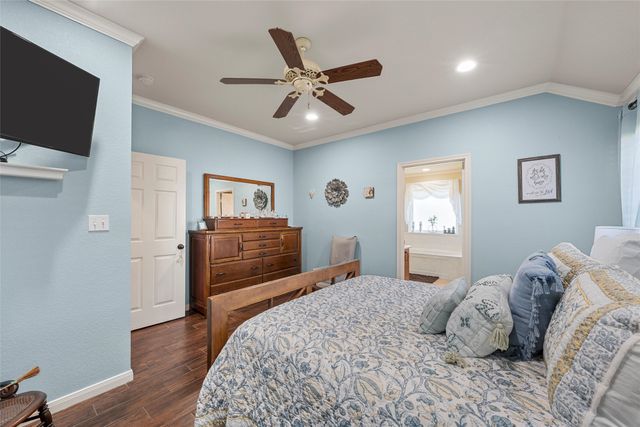 142 Phillip Circle, Hewitt, TX 76643