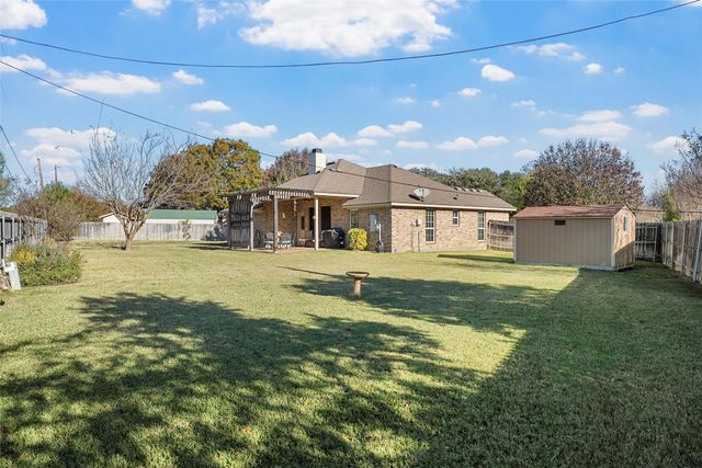 142 Phillip Circle, Hewitt, TX 76643