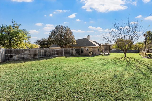 142 Phillip Circle, Hewitt, TX 76643