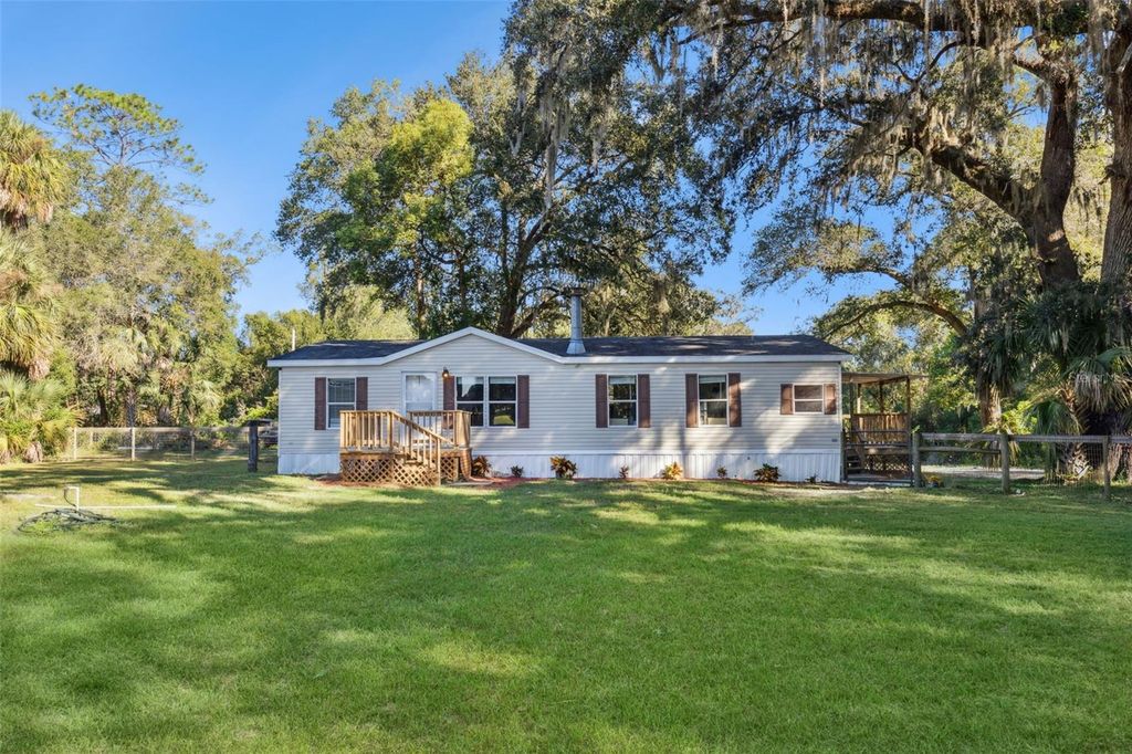 28405 SE 175TH STREET, Umatilla, FL 32784