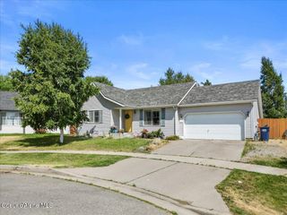 711 W Barley Ave, Coeur D'alene, ID 83814
