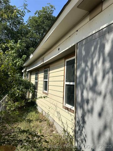 802 Northwest, Ardmore, OK 73401