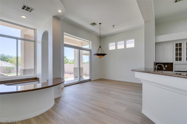 304 Terrace View Court, Las Vegas, NV 89144
