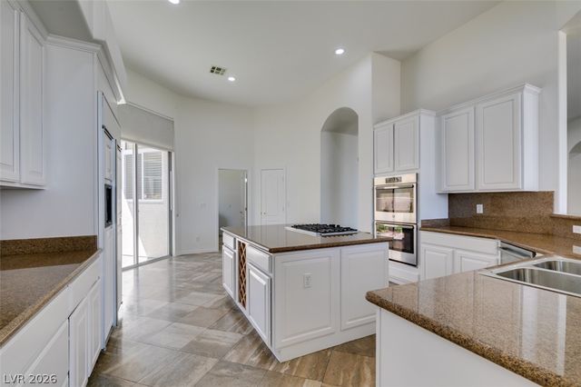 304 Terrace View Court, Las Vegas, NV 89144
