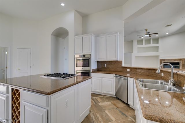 304 Terrace View Court, Las Vegas, NV 89144