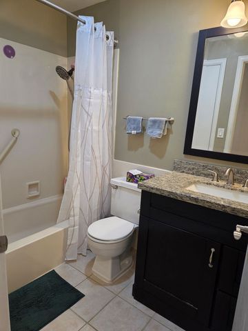 5100 CARRIAGEWAY Drive 109, Rolling Meadows, IL 60008