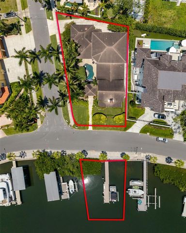 200 BRIGHTWATERS BOULEVARD NE, St Petersburg, FL 33704