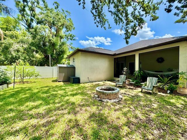 8424 N PACKWOOD AVENUE, Tampa, FL 33604