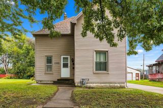 1949 Mulberry Street, Waterloo, IA 50703