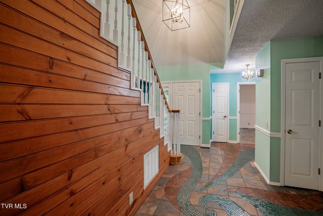 146 El Bowers Road, Elizabethton, TN 37643