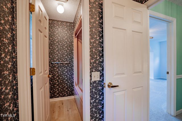 146 El Bowers Road, Elizabethton, TN 37643