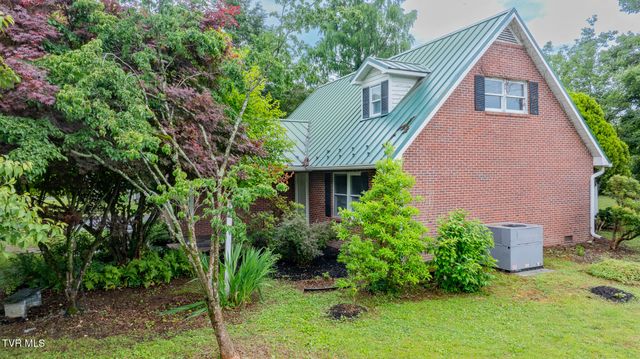 146 El Bowers Road, Elizabethton, TN 37643