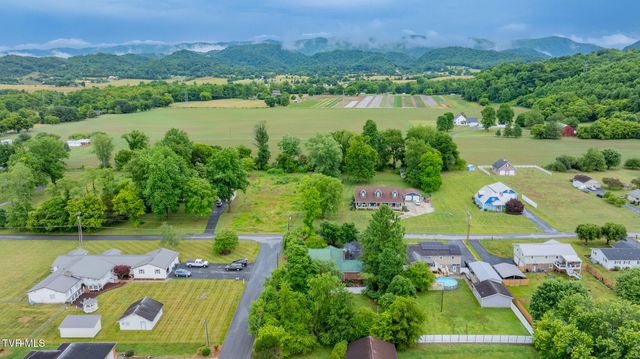 146 El Bowers Road, Elizabethton, TN 37643