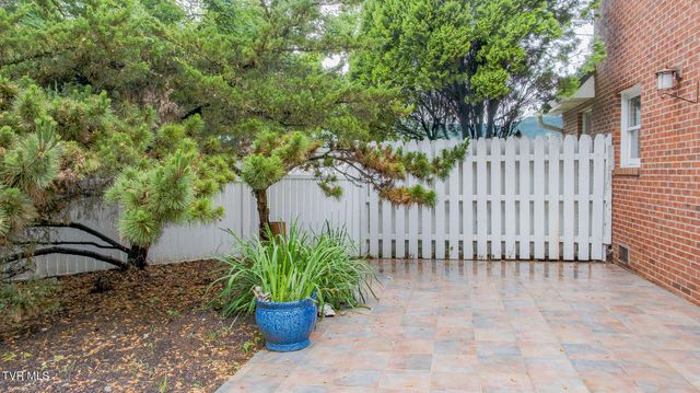 146 El Bowers Road, Elizabethton, TN 37643