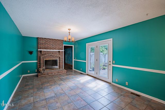 146 El Bowers Road, Elizabethton, TN 37643
