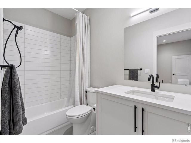 1563 Spring Creek Crossing, Lafayette, CO 80026