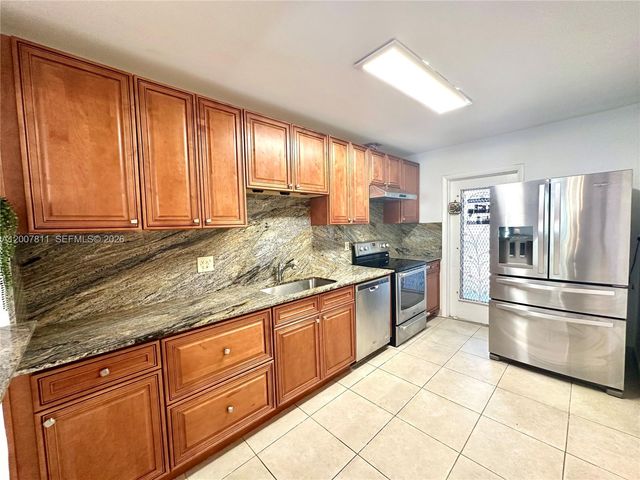 1001 Hillcrest Ct 306 306, Hollywood, FL 33021