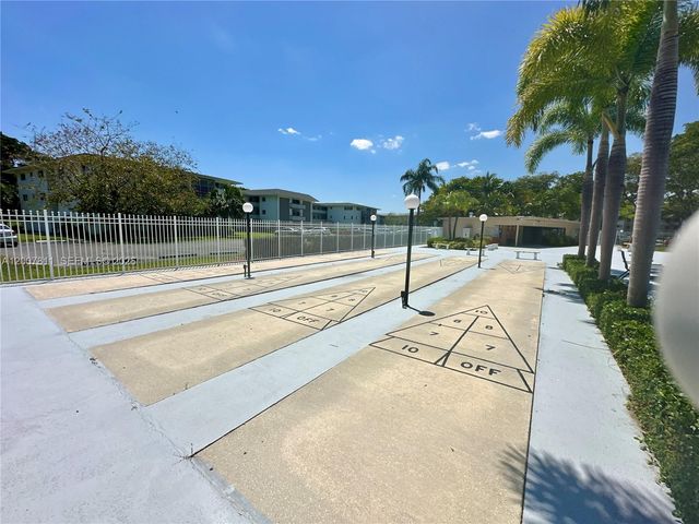 1001 Hillcrest Ct 306 306, Hollywood, FL 33021