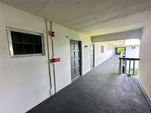 1001 Hillcrest Ct 306 306, Hollywood, FL 33021