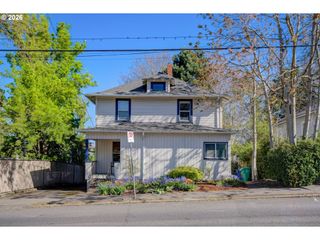 3951 Se HOLGATE Blvd, Portland, OR 97202