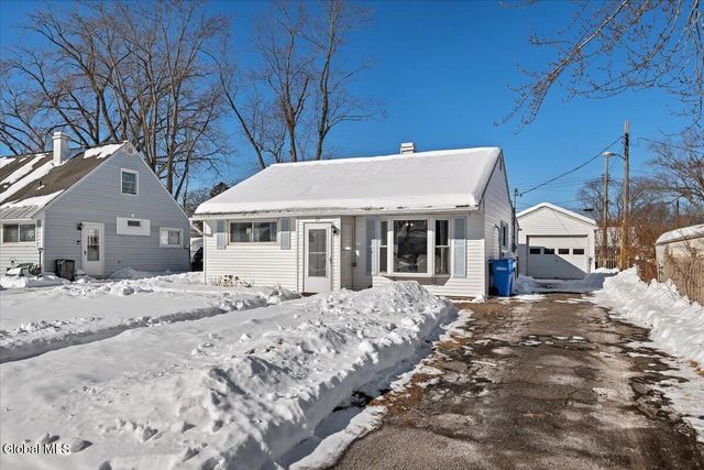 57 Keeler Drive, Albany, NY 12208