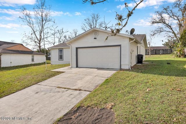 1456 PAWNEE Street, Orange Park, FL 32065