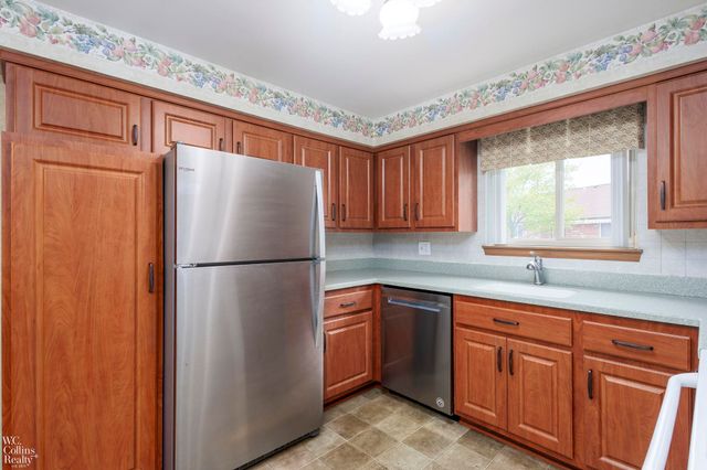 34095 Mulvey Road, Fraser, MI 48026
