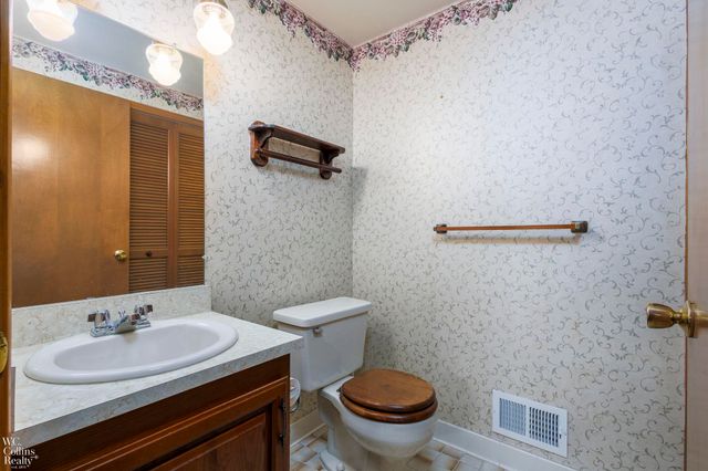 34095 Mulvey Road, Fraser, MI 48026
