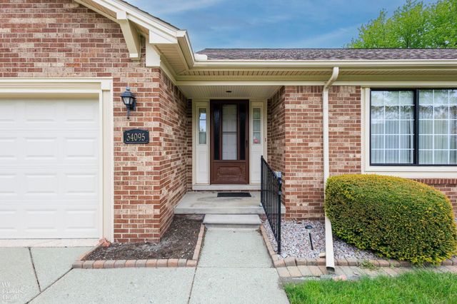 34095 Mulvey Road, Fraser, MI 48026