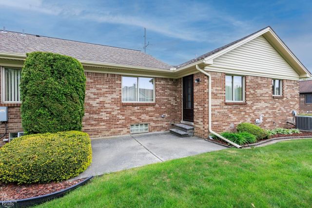 34095 Mulvey Road, Fraser, MI 48026