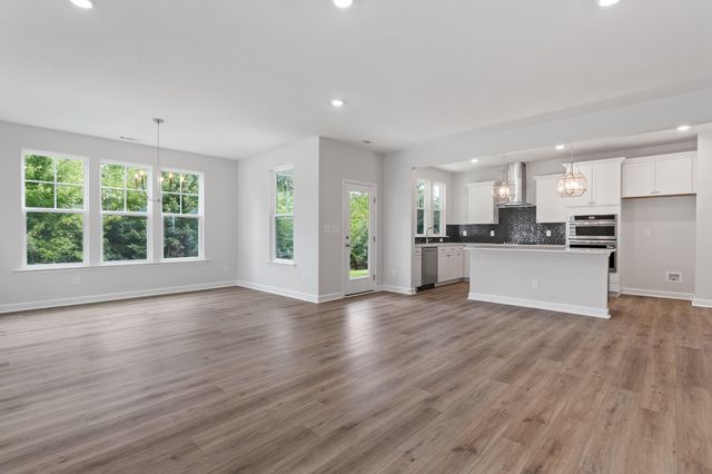 91 Crosswick Street, Summerville, SC 29483