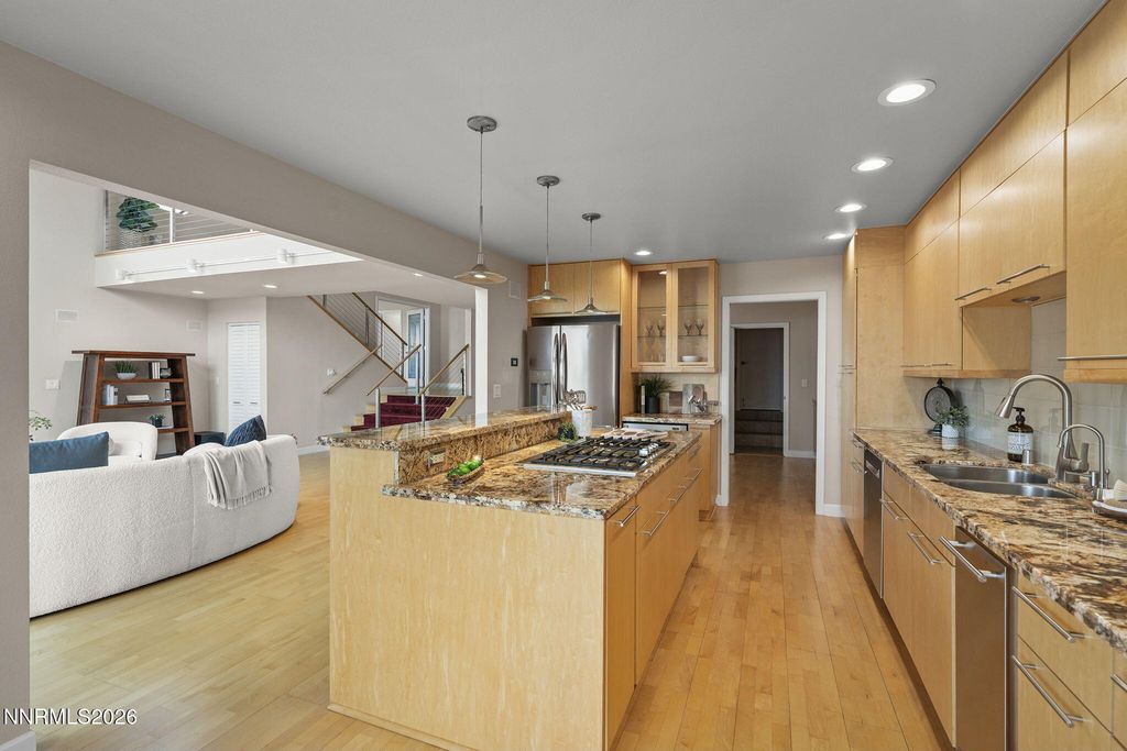 Image 14 of property listing at 2630 Rockview Drive, Reno, NV 89519