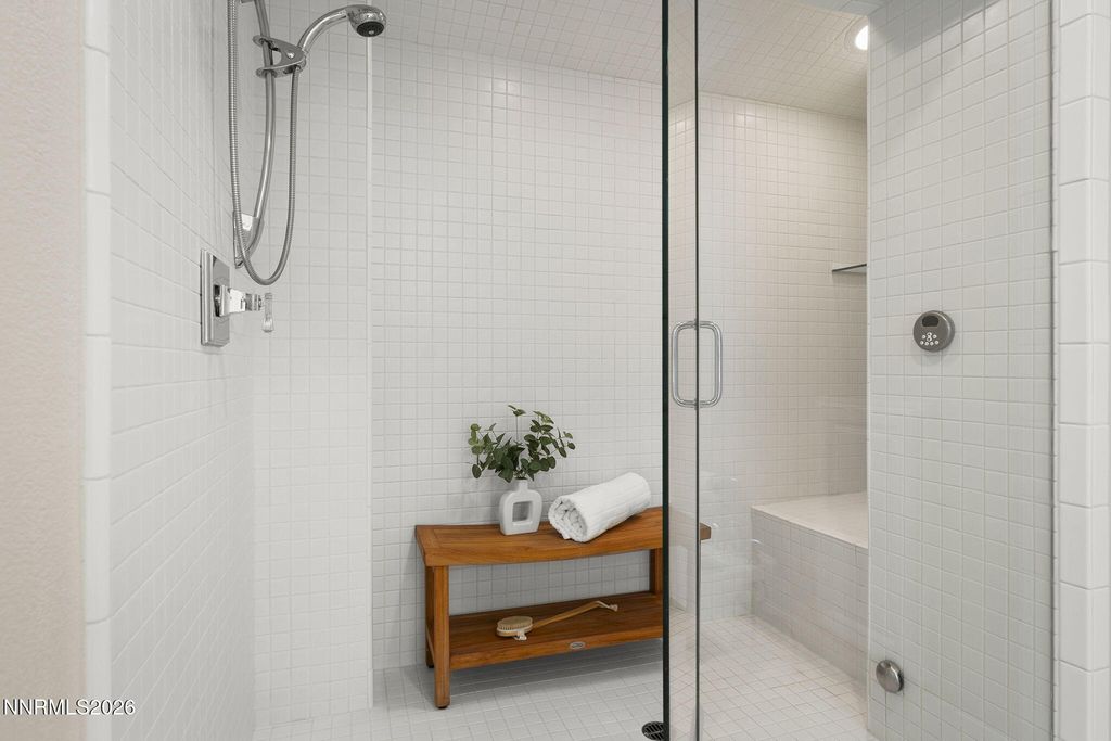 Image 30 of property listing at 2630 Rockview Drive, Reno, NV 89519