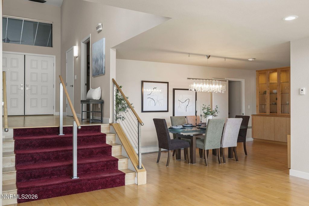 Image 4 of property listing at 2630 Rockview Drive, Reno, NV 89519