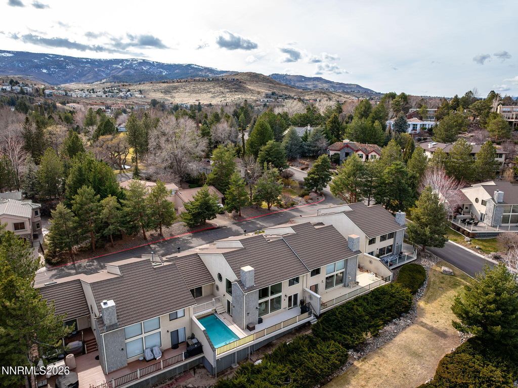 Image 44 of property listing at 2630 Rockview Drive, Reno, NV 89519