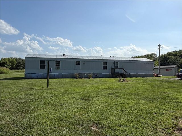 29009 E 315th Street, Garden City, MO 64747