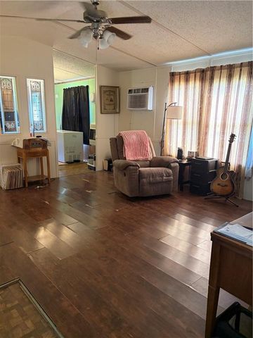 29009 E 315th Street, Garden City, MO 64747