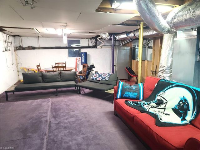 200 Blake Street, Winston-salem, NC 27104